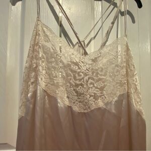 Elegant Cream Lace Silk gown and matching robe